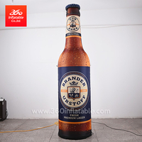 Inflables publicitarios personalizados de botellas de cerveza